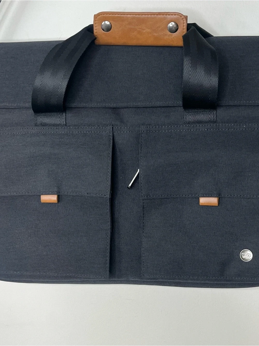 PKG Richmond Messenger 16” Laptop Bag New